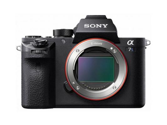 Фотоапарат Sony Alpha A7S II Body + Адапторен комплект и микрофон Sony XLR-K2M
