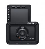 Видеокамера Sony RX0 II + Sony VCT-SGR1 Shooting Grip + доппълнителна батерия