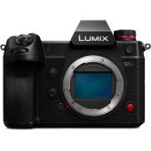 Фотоапарат Panasonic Lumix DC-S1H Body